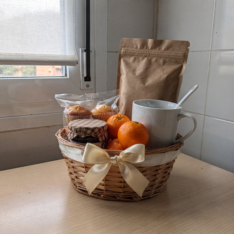 breakfast gift hamper
